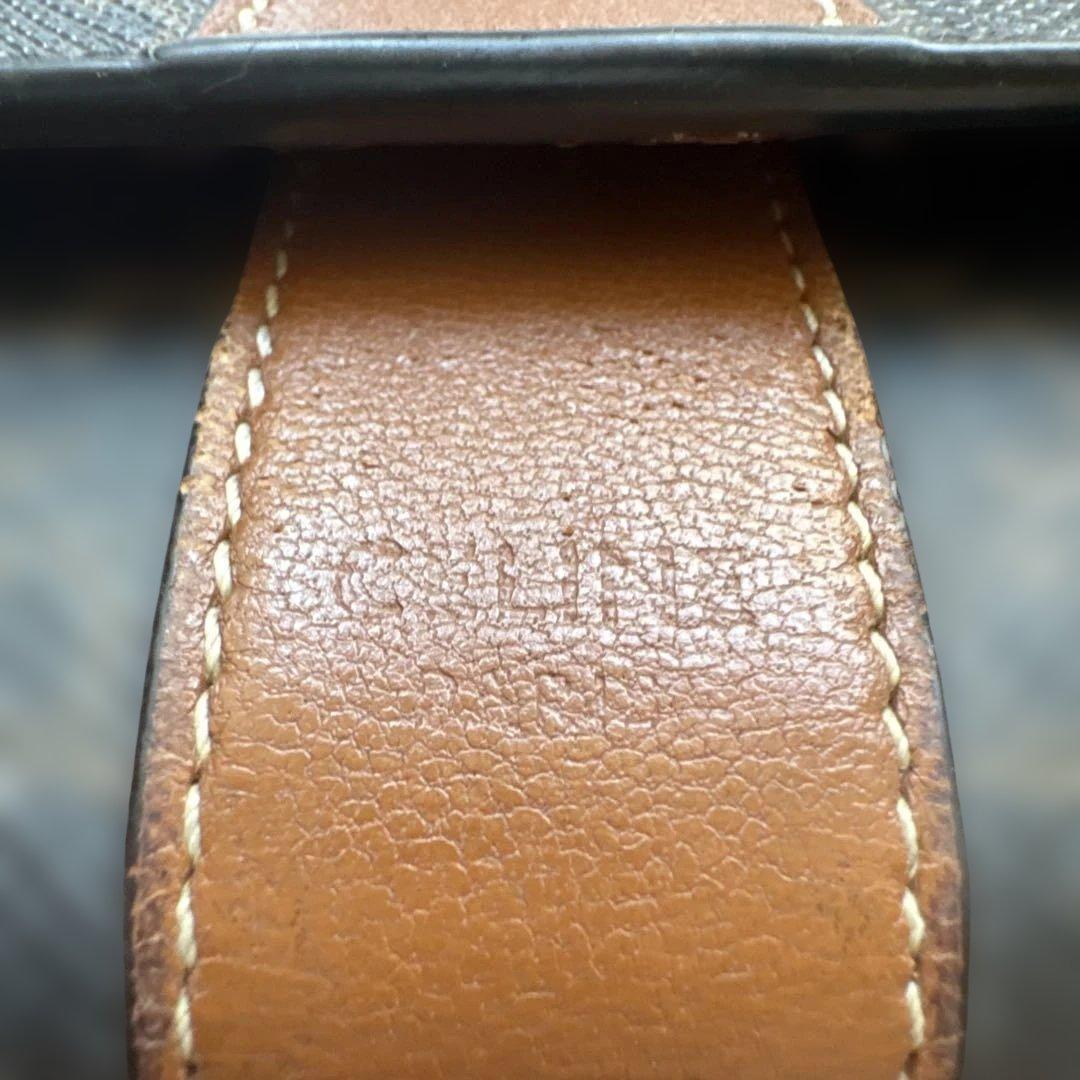CELINE セリーヌ 折り財布　レディース