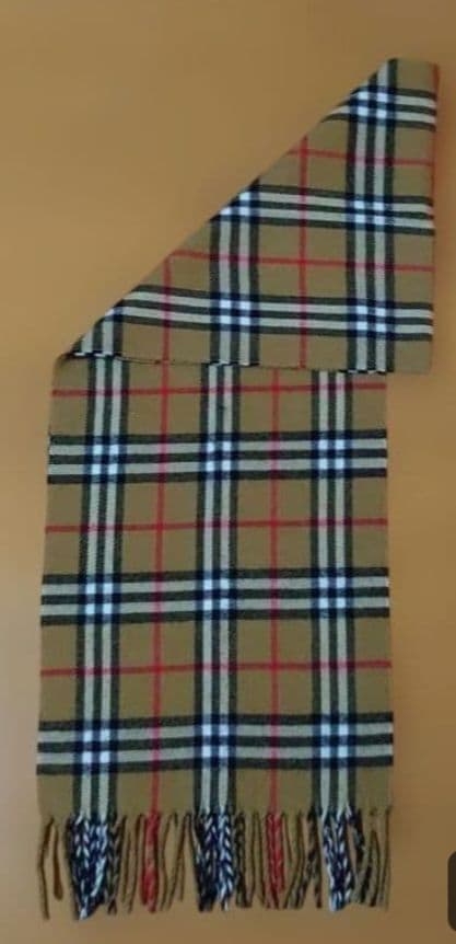 【極美品】✨✨Burberry ノバチェック柄マフラーララムウール100%