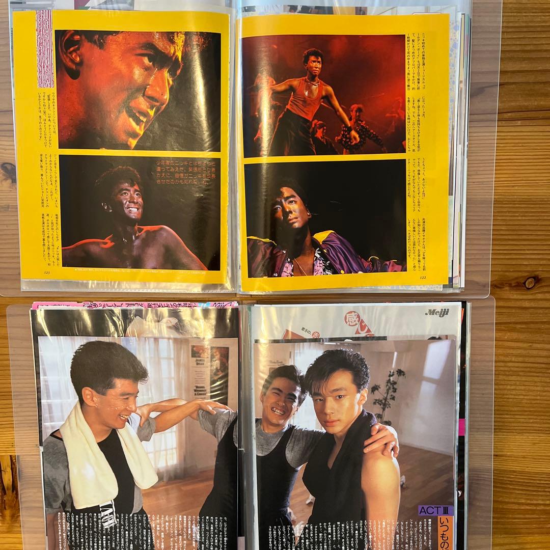 少年隊　雑誌　切り抜き　ファイルニ冊　ポスター沢山。　衣装ハギレ付き手帳　CM