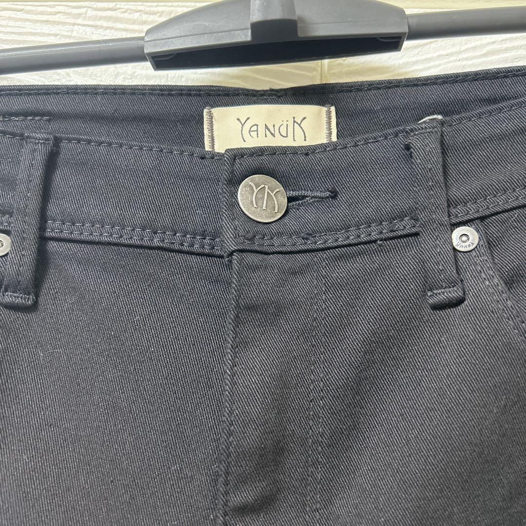 美品 ヤヌーク パトリシア スキニー デニム ストレッチ 25 ブラック