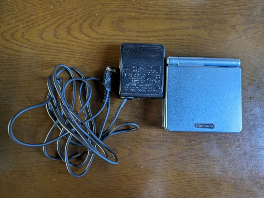 【★美品★】ゲームボーイアドバンスSP　パールブルー