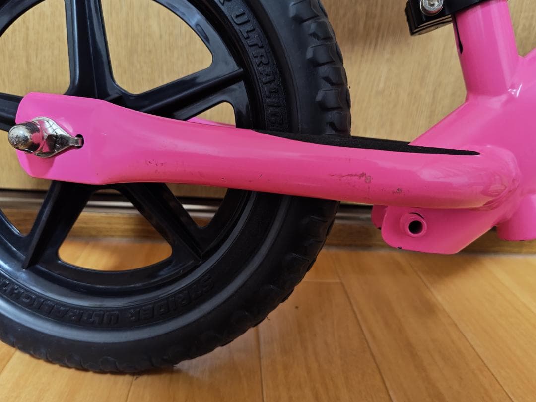 ストライダー　ピンク　日本正規品　スポーツ　12インチ