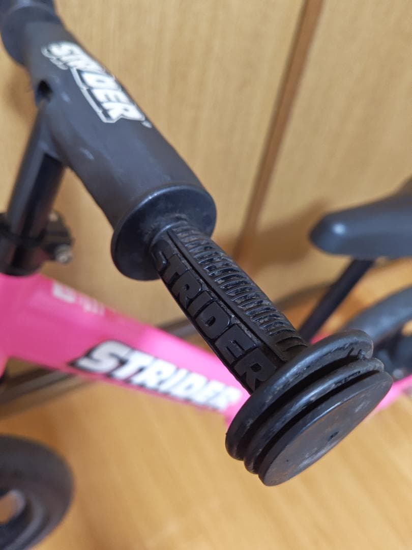 ストライダー　ピンク　日本正規品　スポーツ　12インチ