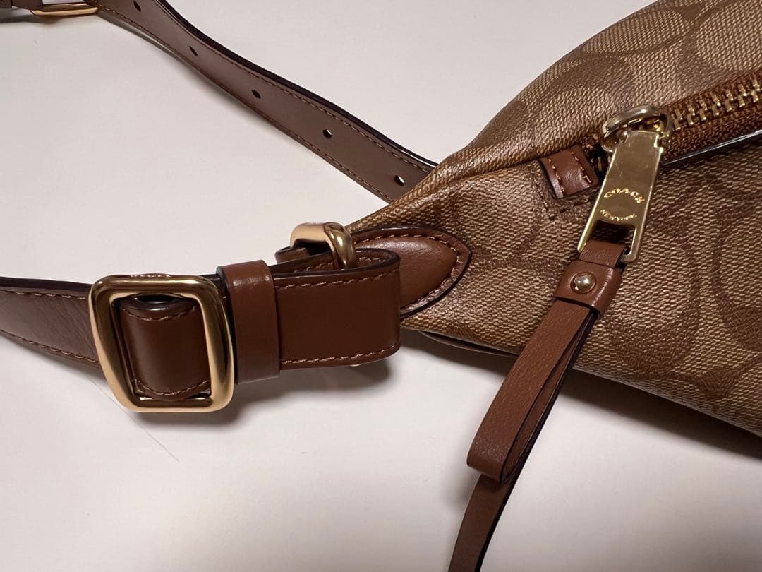 coach コーチ　ウエストポーチ　ウエストバック　ボディバッグ