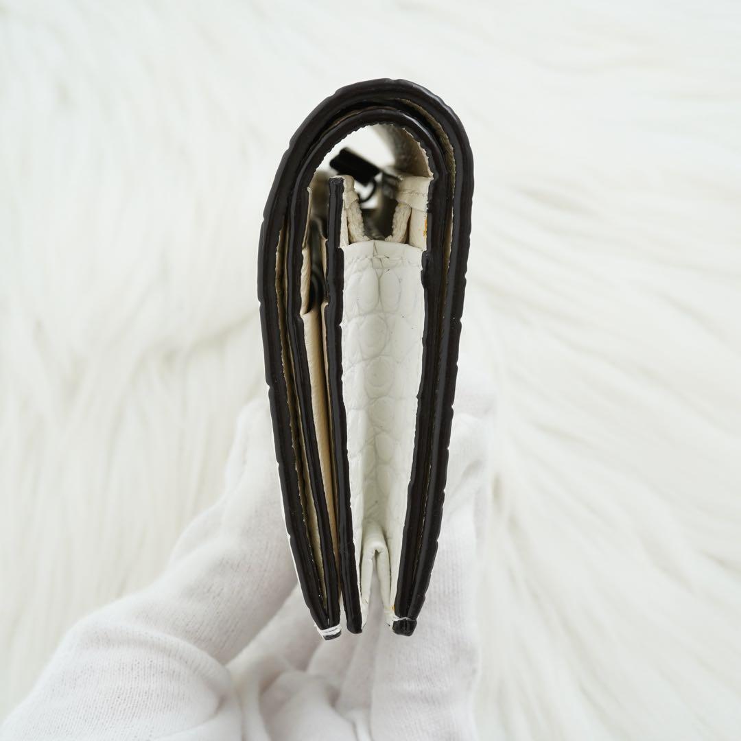 ほぼ未使用品　jimmy choo ジミーチュウ　二つ折り財布　ホワイト系　希少