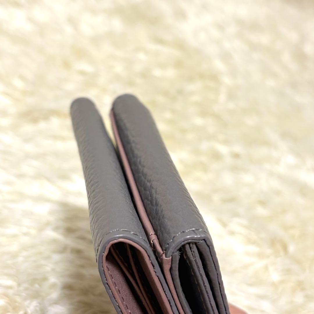 ほぼ未使用品 ラシット モノグラムプレート 3つ折り財布 グレー レザー