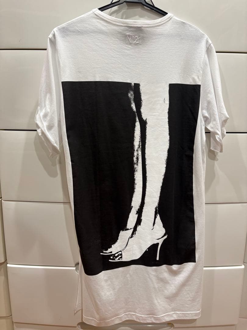 【大幅値下げ】ヌメロヴェントゥーノ　ロング半袖Tシャツ