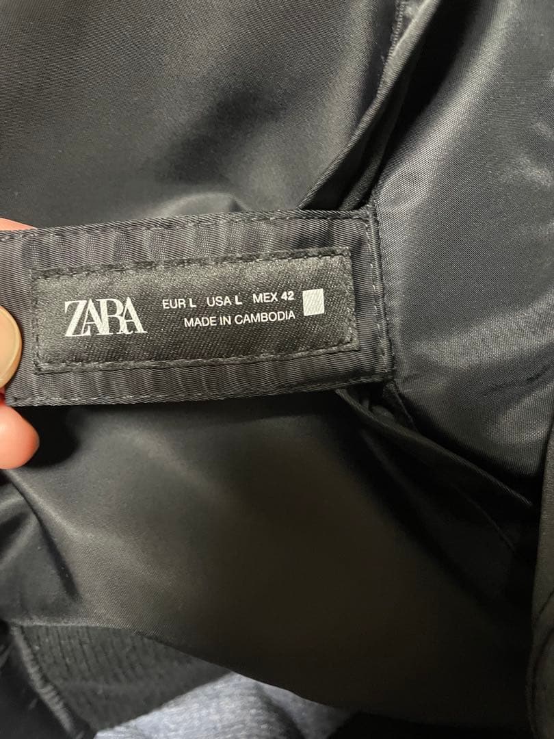 ZARA リバーシブルフェイクファーボンバージャケット ブラック