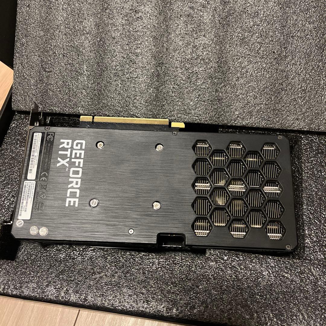 PALIT GeForce RTX 3060 12GB 本体