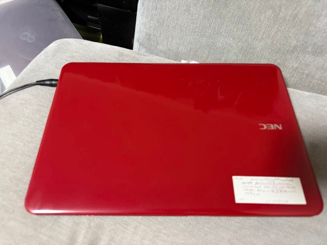 NEC LaVie 15.6インチ レッドノートPC 中古　動作確認済み　c17