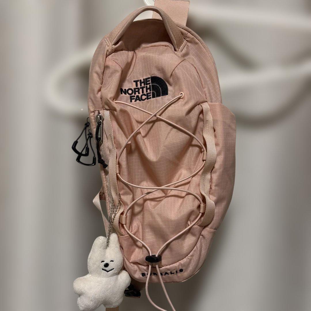 THE NORTH FACE ボディバック サーモンピンク
