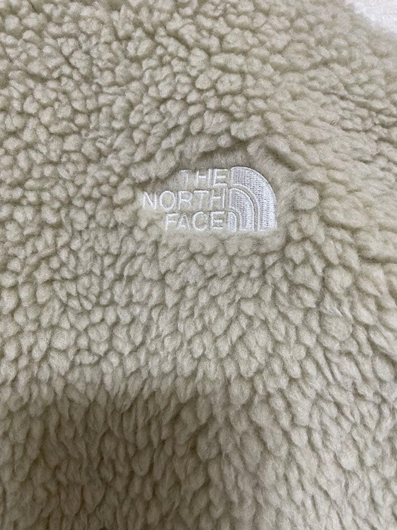 THE NORTH FACE　リバーシブルエクストリームパイルベスト
