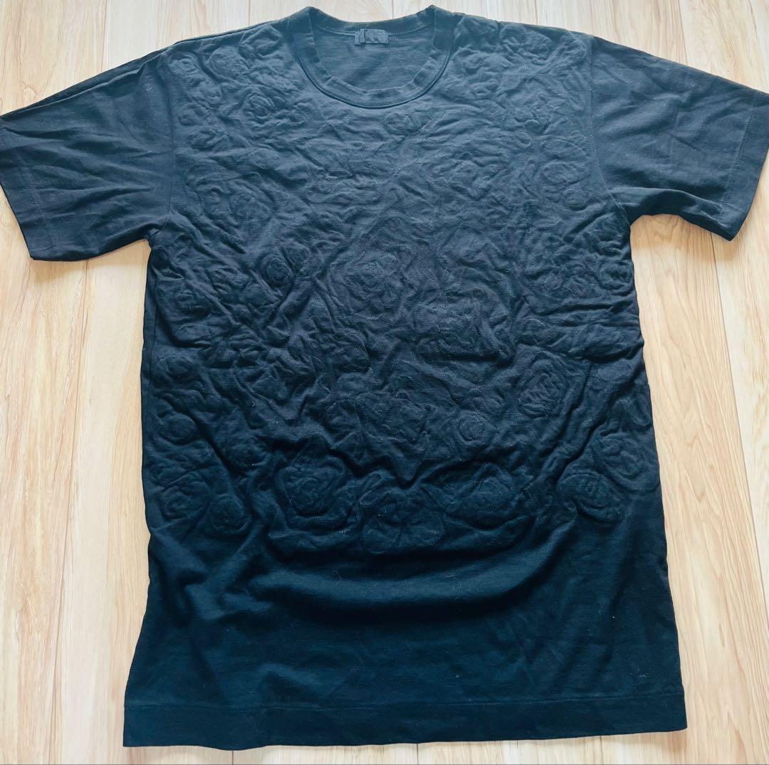 コムデギャルソン　黒 花柄立体デザイン Tシャツ