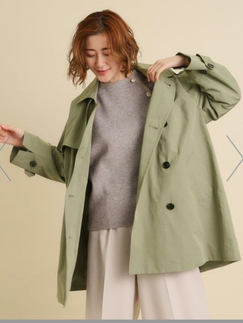 美品　groveグローブ　ライナー付き　ショートトレンチコート　М　ワールド