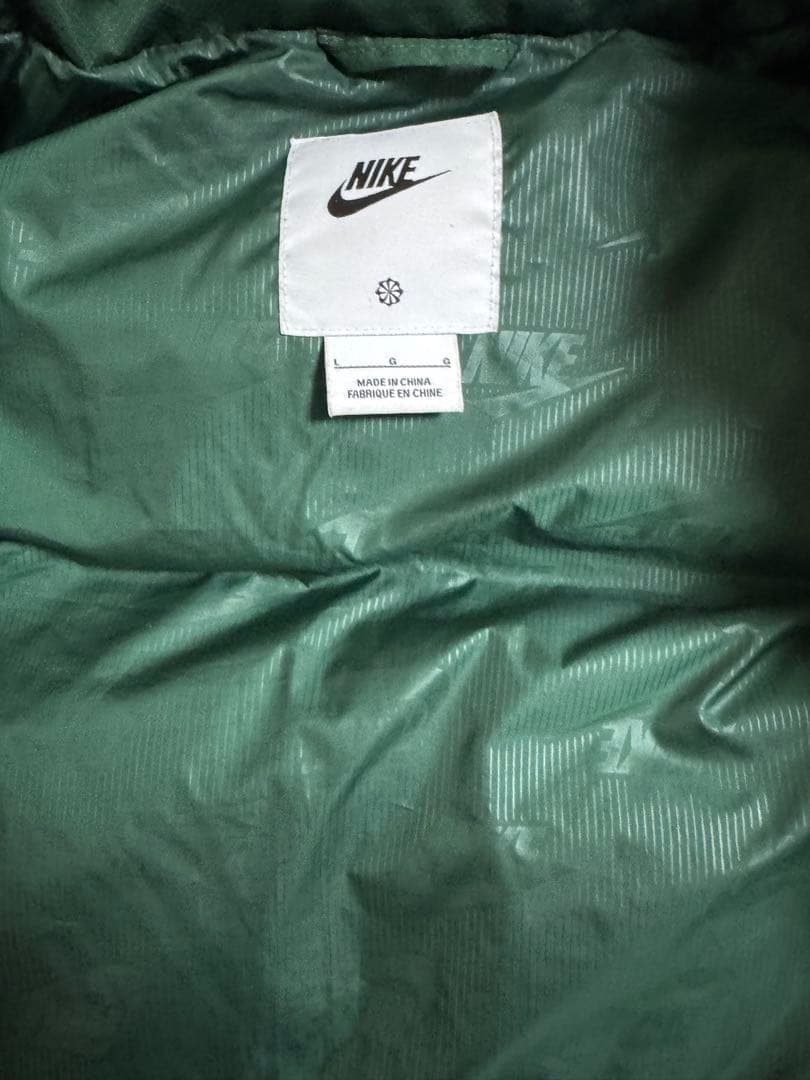 【希少カラー】Nike ダウンベスト ダークグリーン