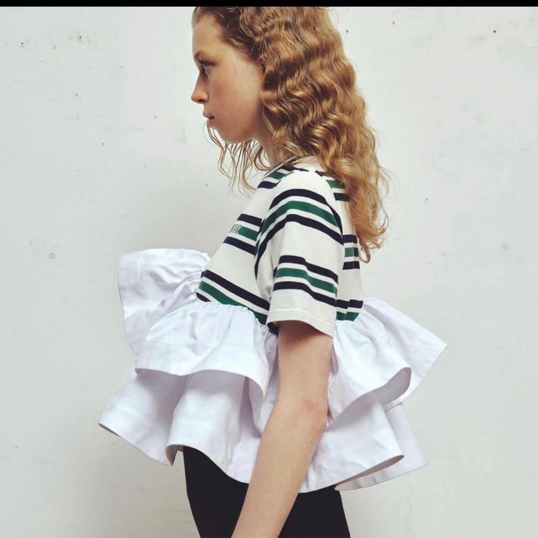 トップス Bibiy. LOLA PEPURAMU TOP