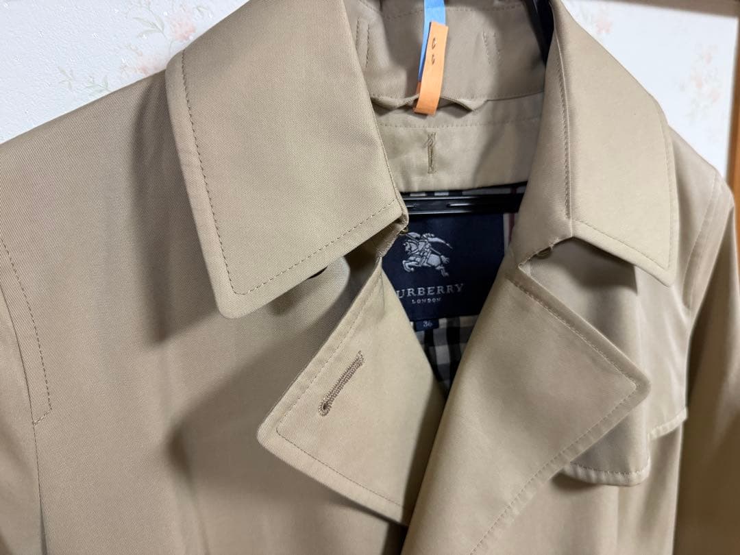 BURBERRY ベージュ トレンチコート
