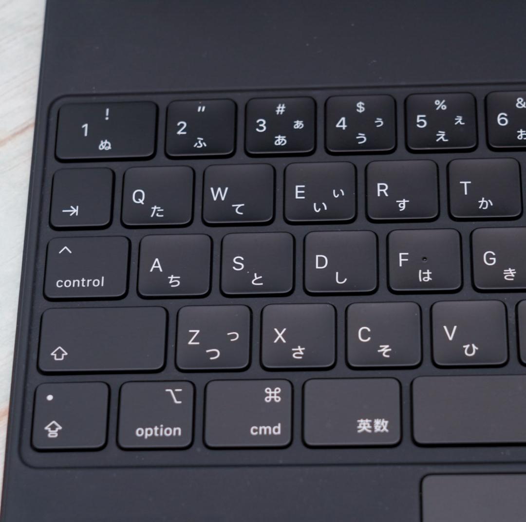 【ほぼ未使用】Apple純正 Magic Keyboard 13インチ用 日本語