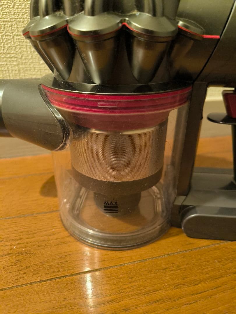 dyson V8 Fluffy コードレス掃除機