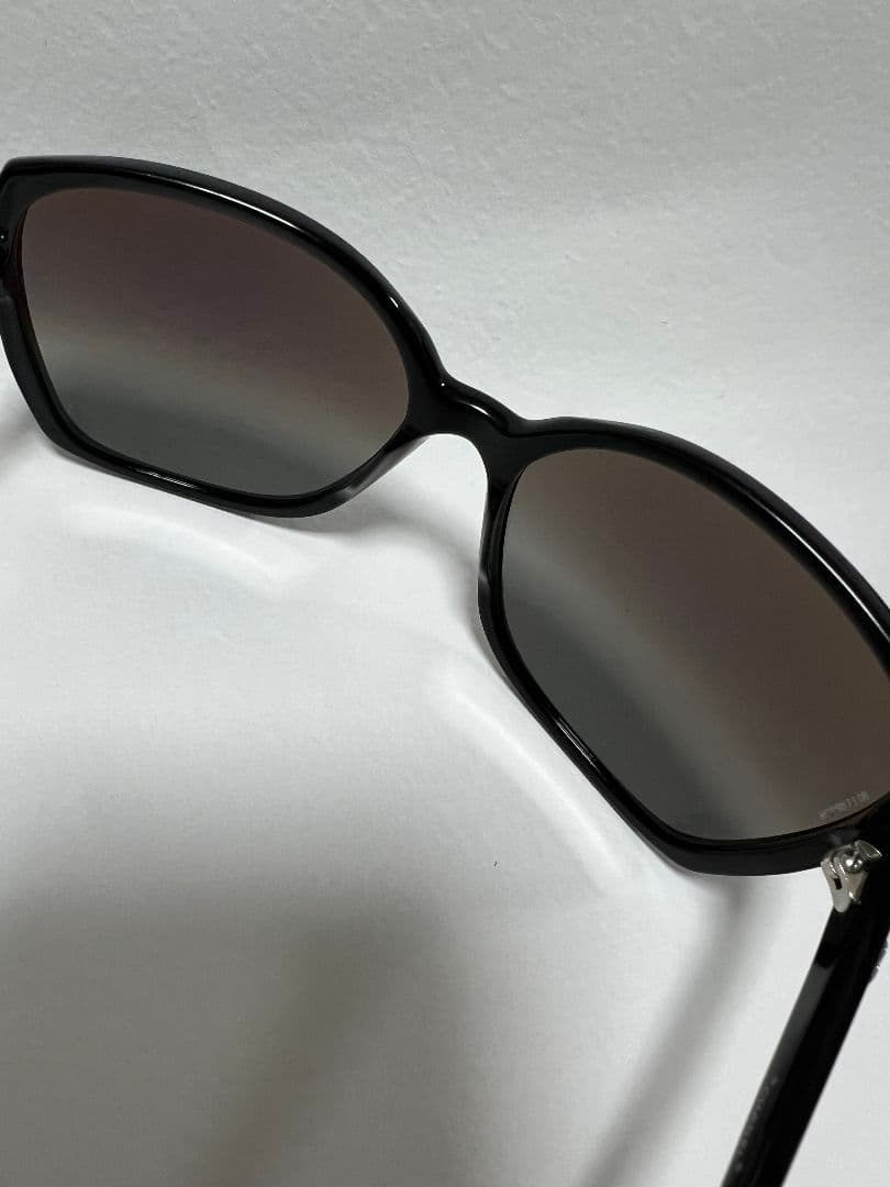 CHANEL サングラス 　ロゴデザイン