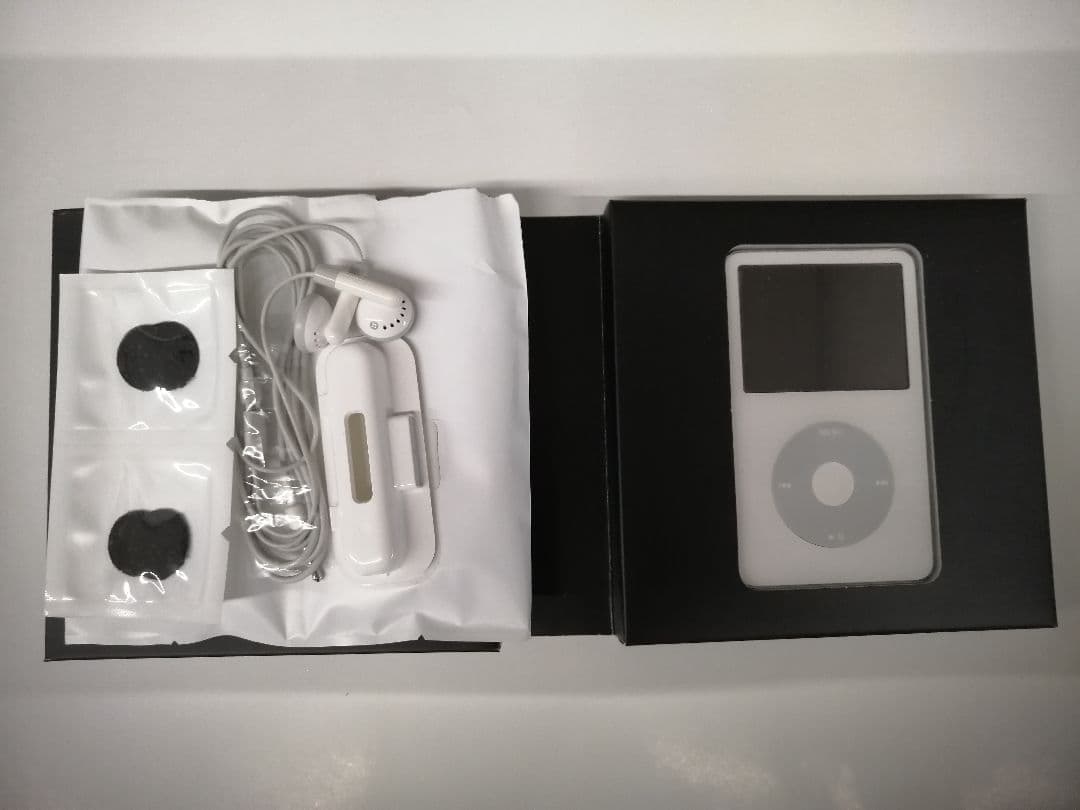 Apple iPod Classic 60GB ホワイト