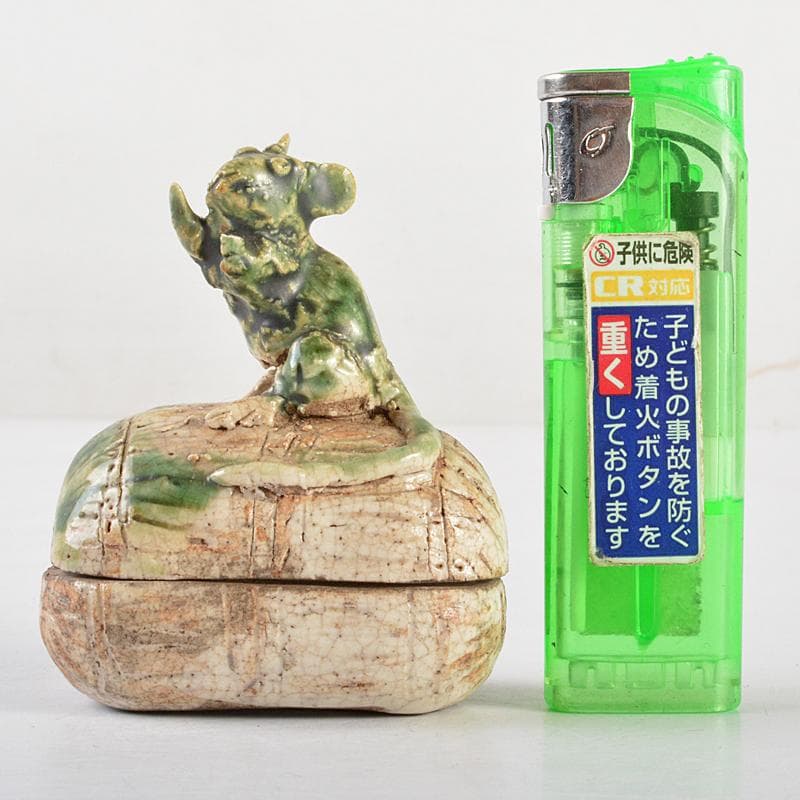 茶道具　織部　鼠香入　在銘　時代箱付　C　R5881