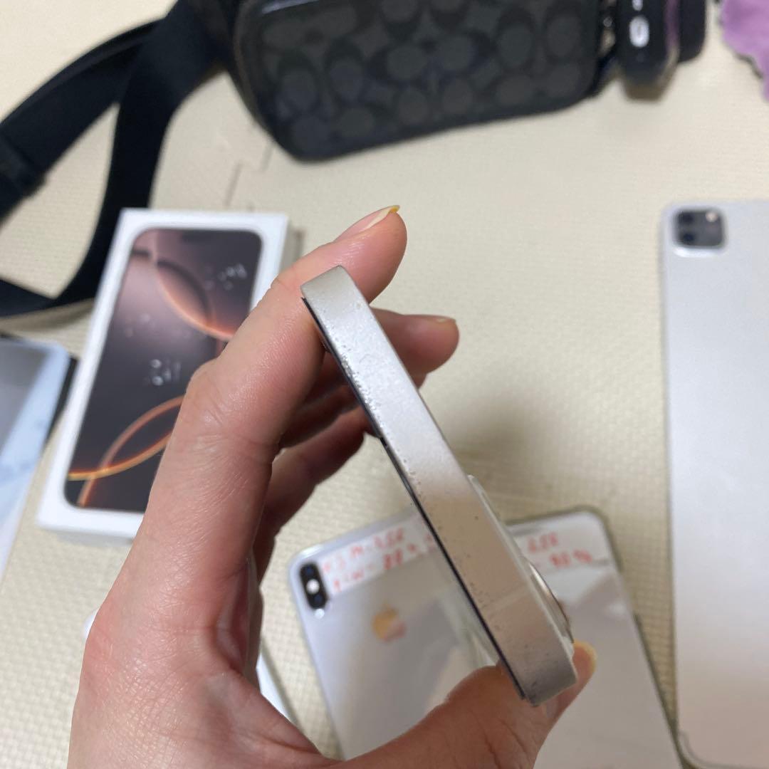 iPhone 13 128GB シルバー