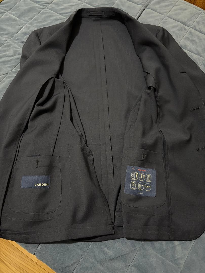 LARDINIラルディーニEASY WEAR ジャケットネイビー