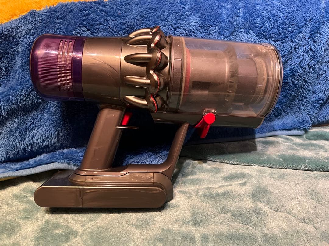 ダイソンsv15 本体のみ　訳あり