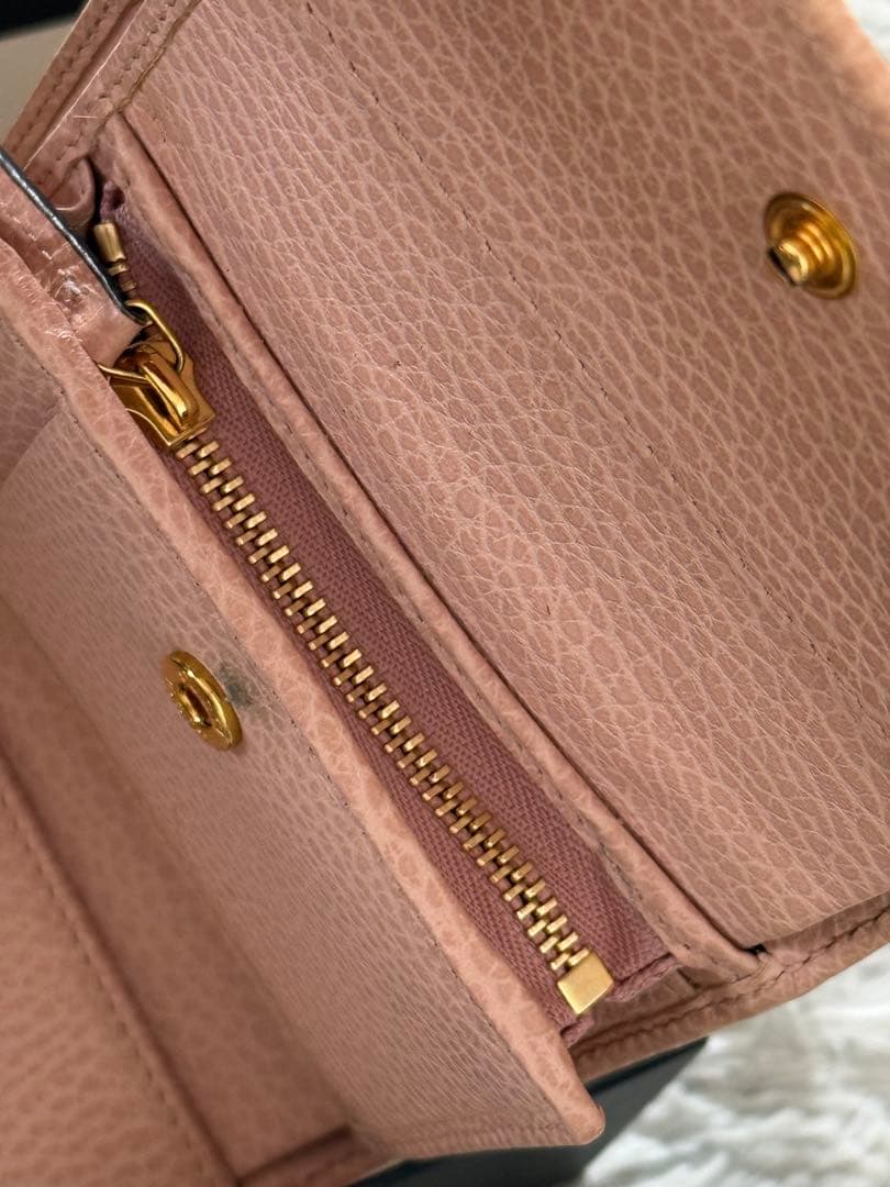 GUCCI ピンク レザー 三つ折り財布