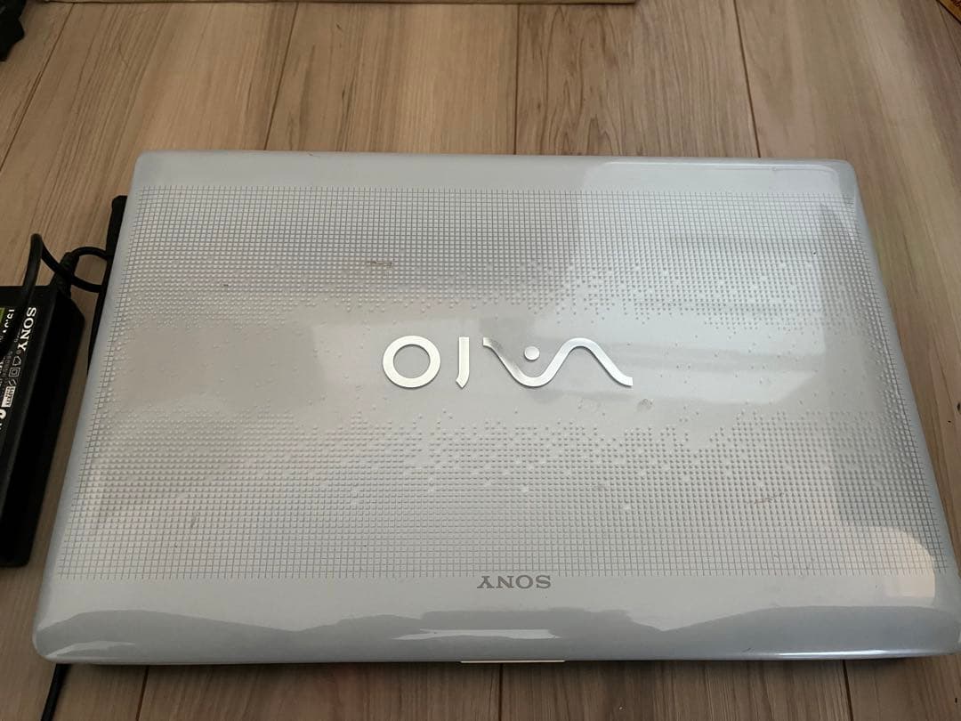 Sony VAIO ホワイト ノートPC 本体