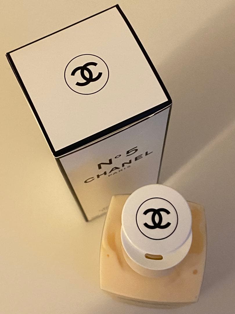 4/23迄値下げ⇨開封のみCHANEL N°5 ザ ボディローション 200ml