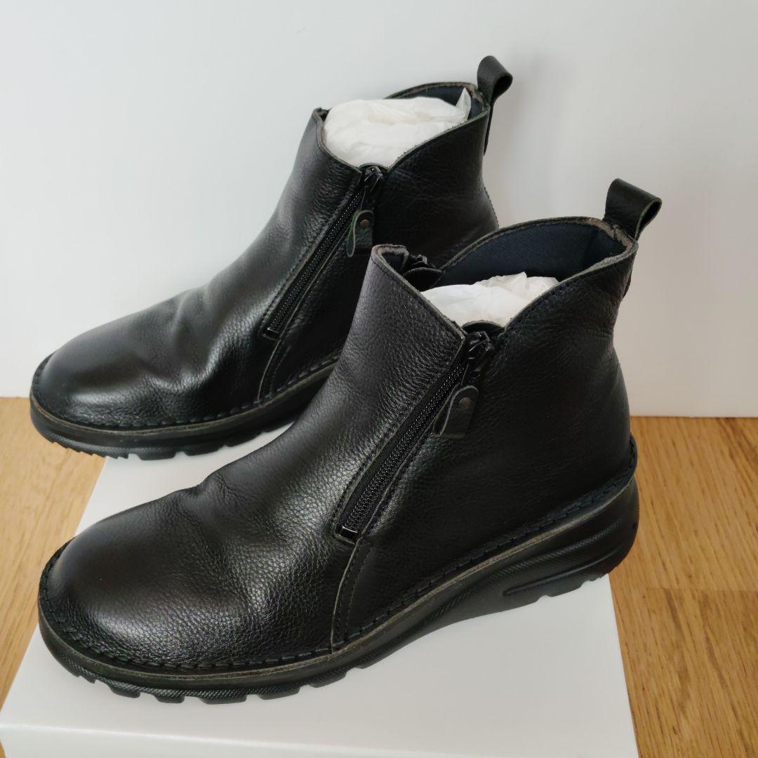 JSHaertlavelブラックレザー ジッパーブーツ