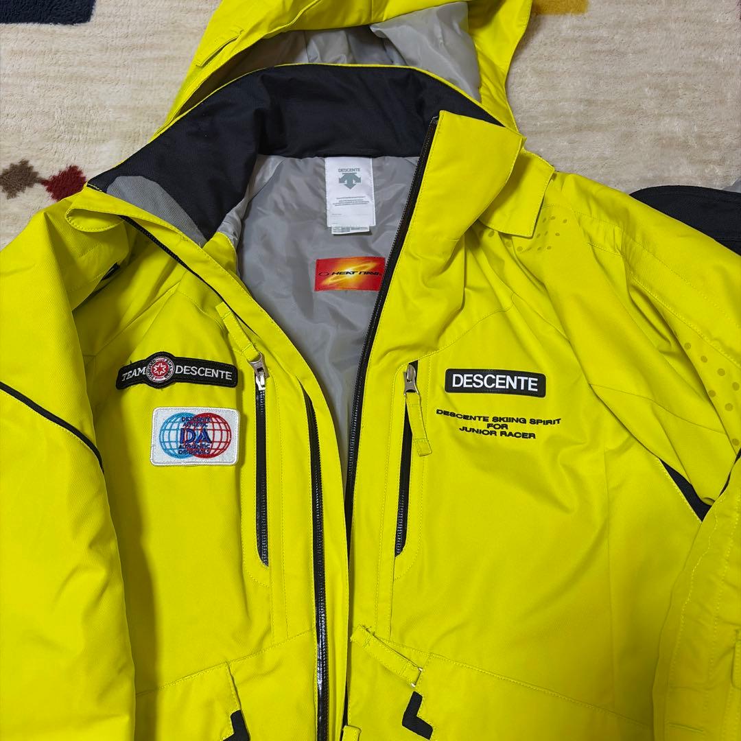DESCENTE ジュニアスキーウェア 160 イエロー　ブラック　上下セット
