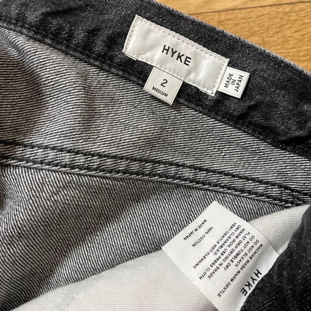 HYKE ハイク　BARREL-LEG JEANS ブラックサイズ2