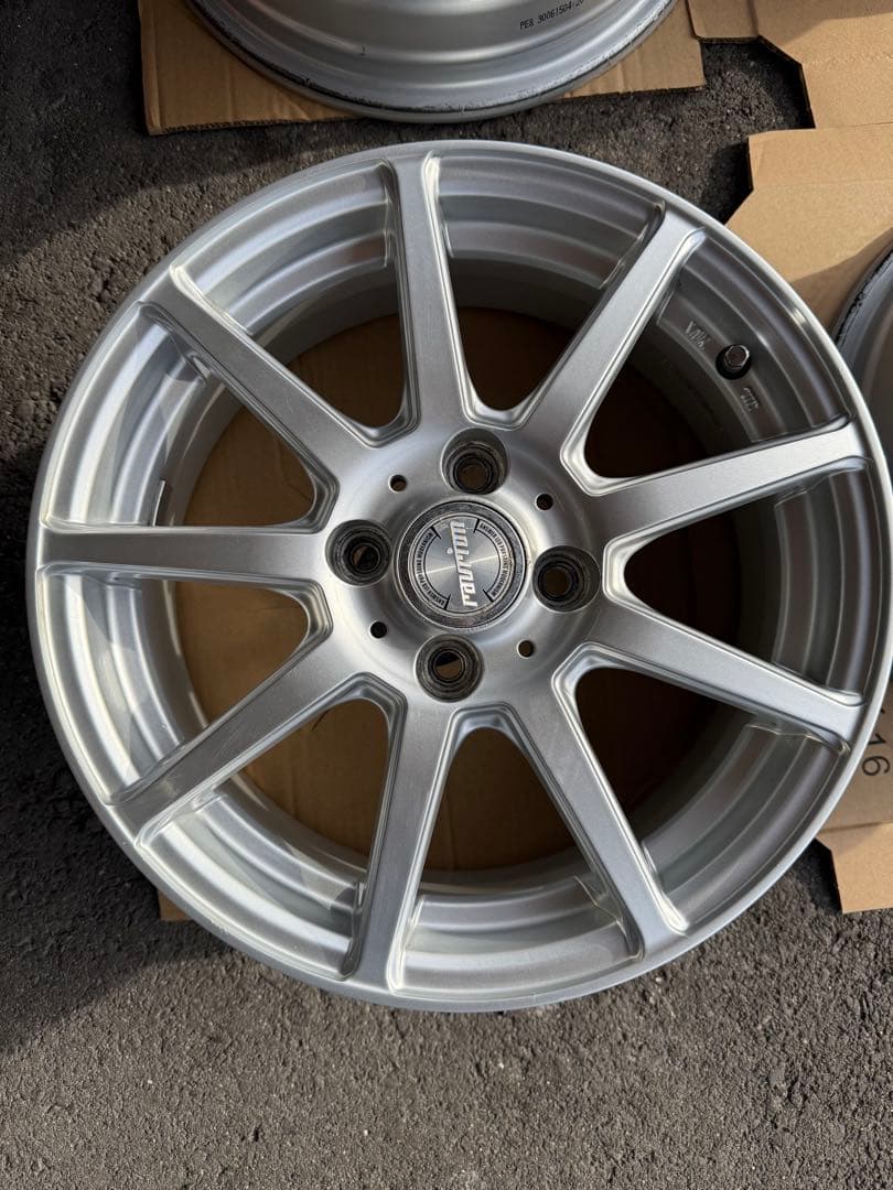15インチアルミホイール4枚セット15×5.5J+42 10スポークホイール