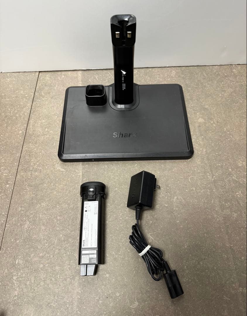シャーク◇EVOPOWER SYSTEM CS300JWH ホワイト