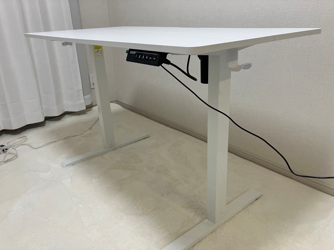 ※直接引き取り方のみお取引※ ErGear 電動高さ調整ホワイトデスク