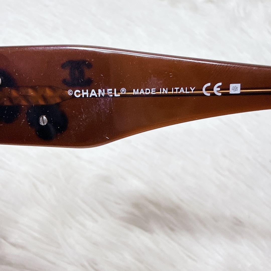 小物 CHANEL Camellia Sunglasses Archive
