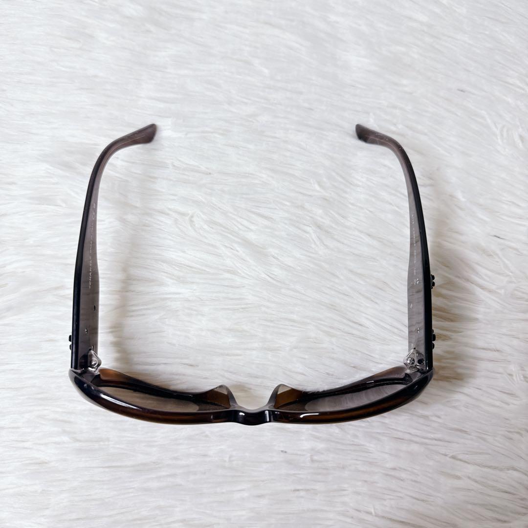 小物 CHANEL Camellia Sunglasses Archive
