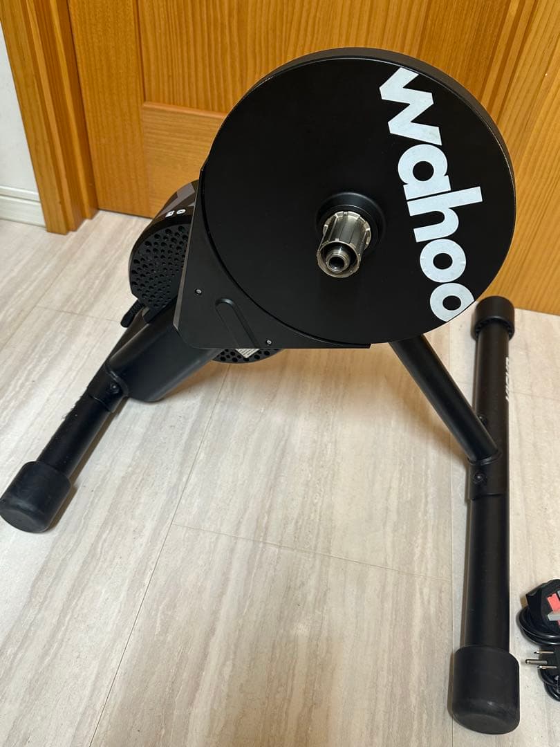 アクセサリー Wahoo KICKR CORE