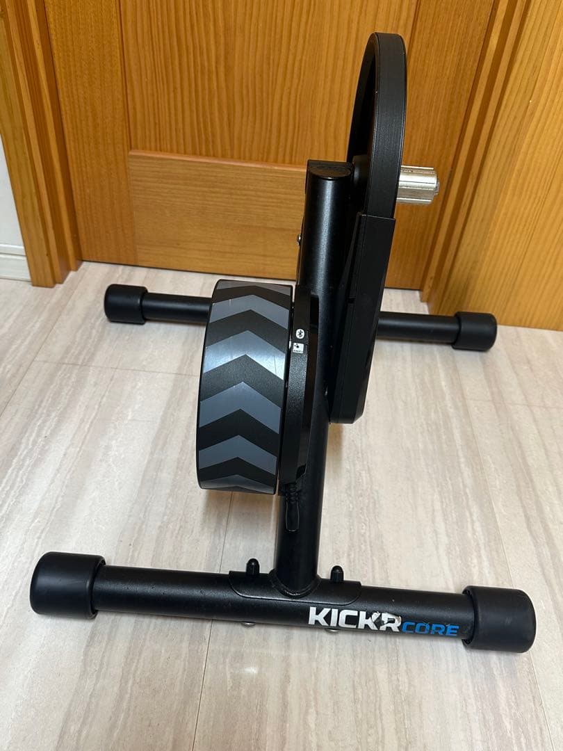 アクセサリー Wahoo KICKR CORE