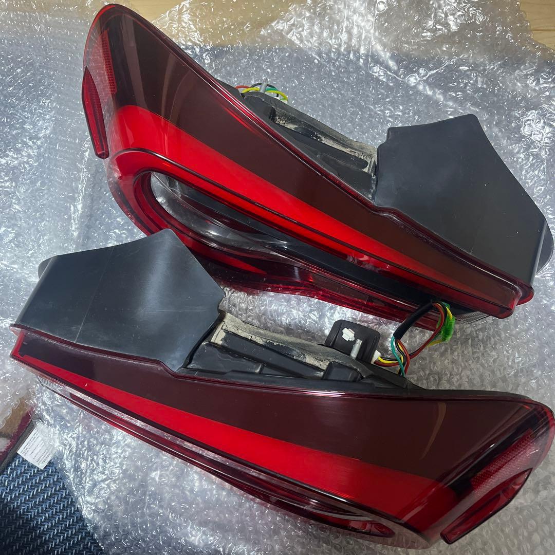VLAND 流れるLEDテール 86/BRZ シーケンシャル