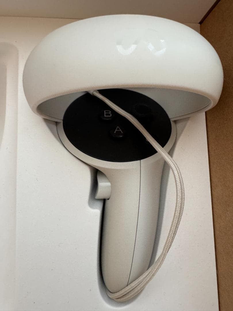   Quest2 128GB + Eliteストラップ