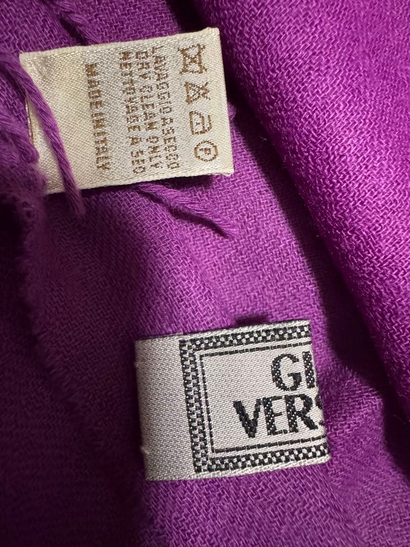 【Gianni Versace 】カシミヤストール　オールシーズン　紫色