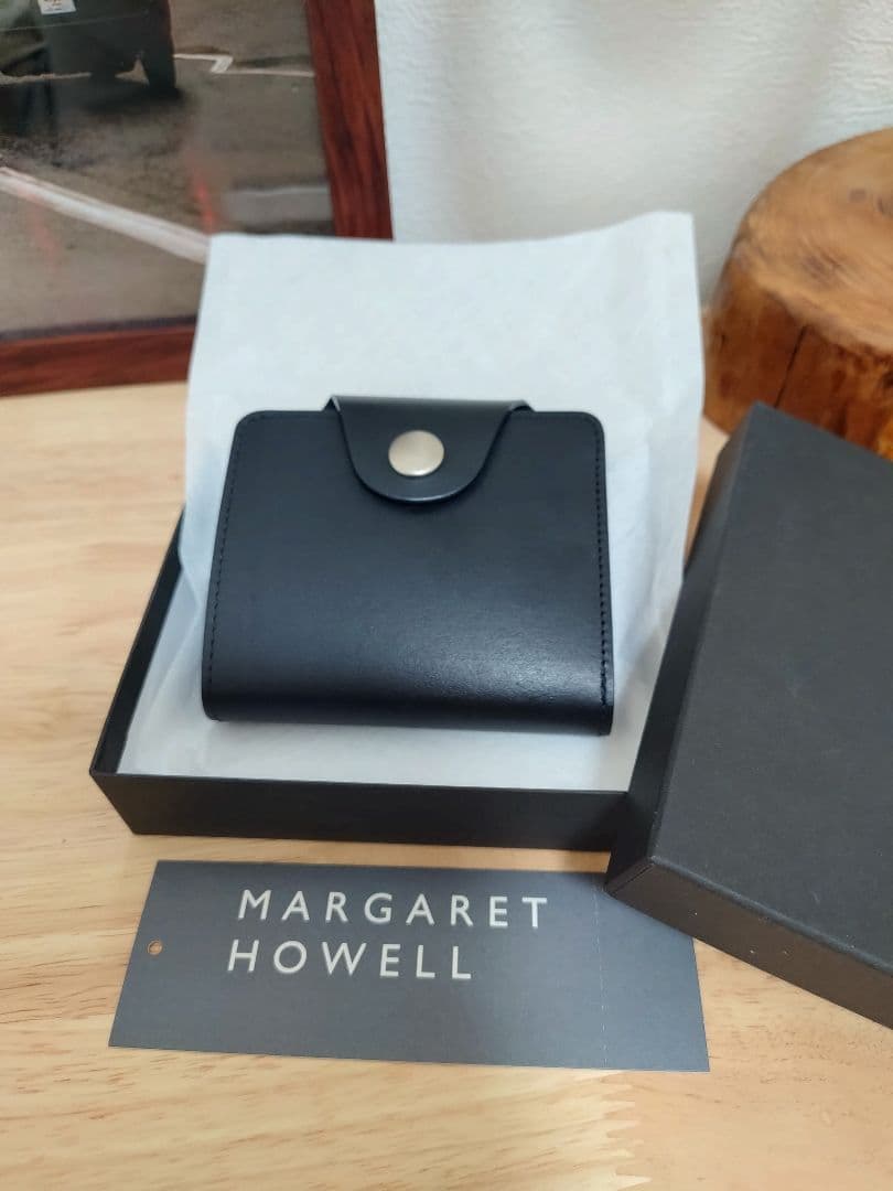 マーガレット・ハウエル MARGARET HOWELLOILED LEATHER