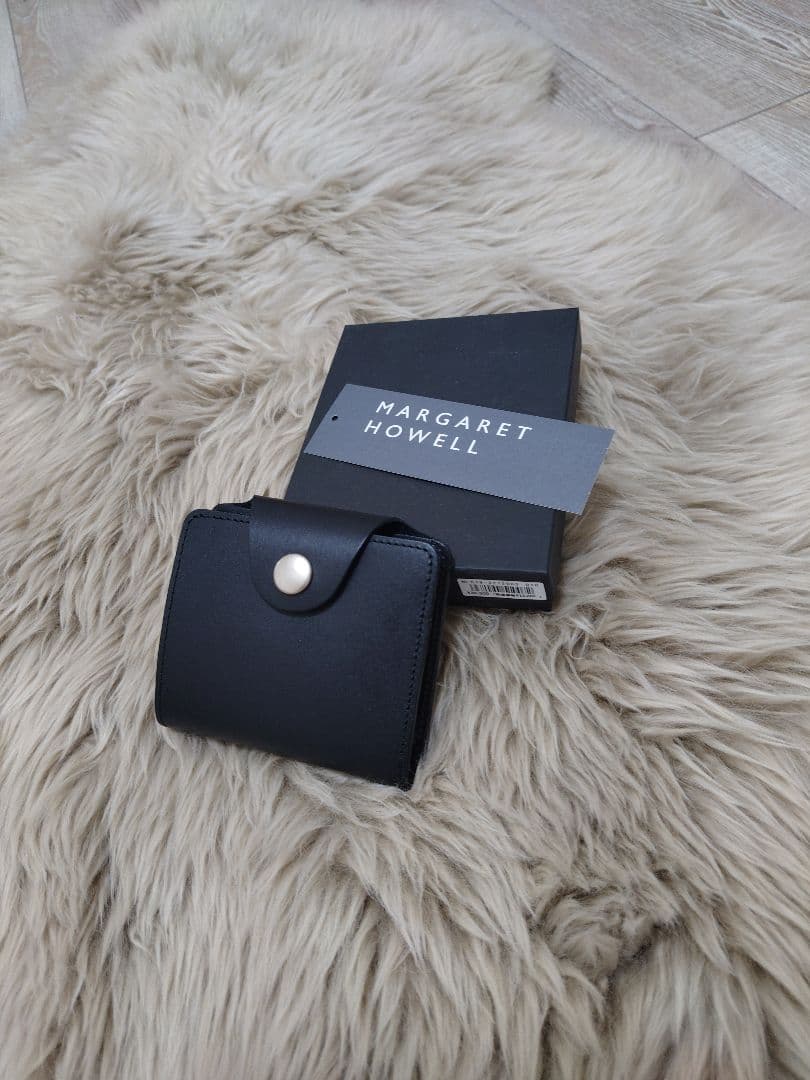 マーガレット・ハウエル MARGARET HOWELLOILED LEATHER