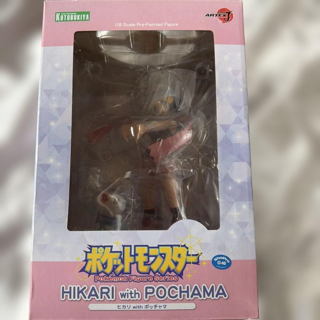 『ポケットモンスター』 ヒカリ with ポッチャマ 1/8スケール　フィギュア