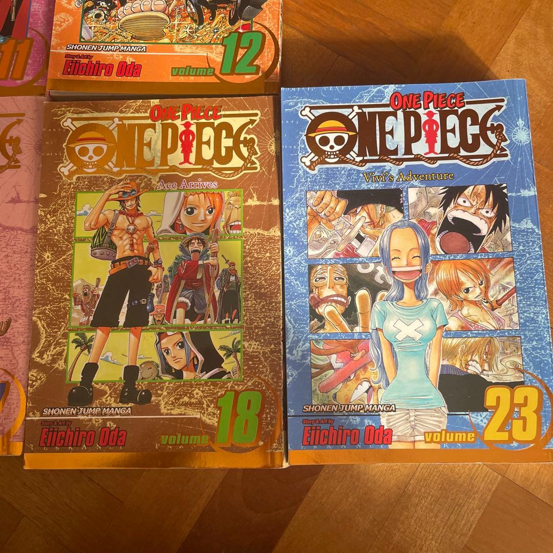 海外版　漫画　英語　ワンピース　ONE PIECE