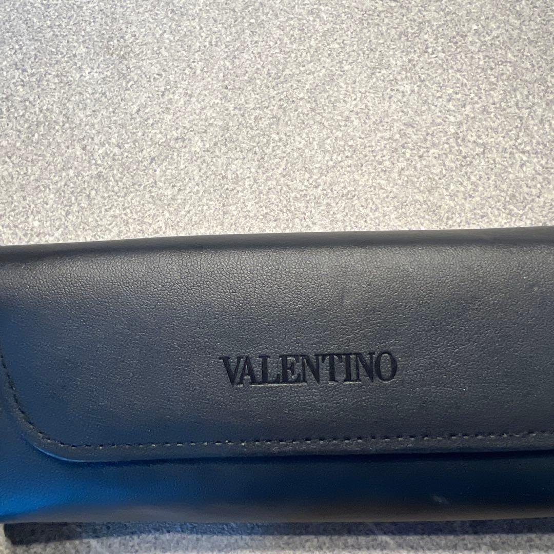 VALENTINO ブラック サングラス ケース付き